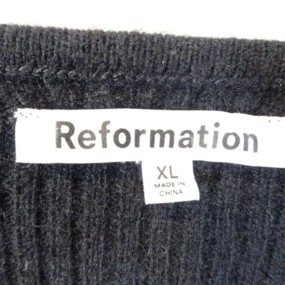 Reformation Cashmere Sweetheart Neck Long Sleeve Sweater Black Size XL Ribbed - Picture 2 of 8
